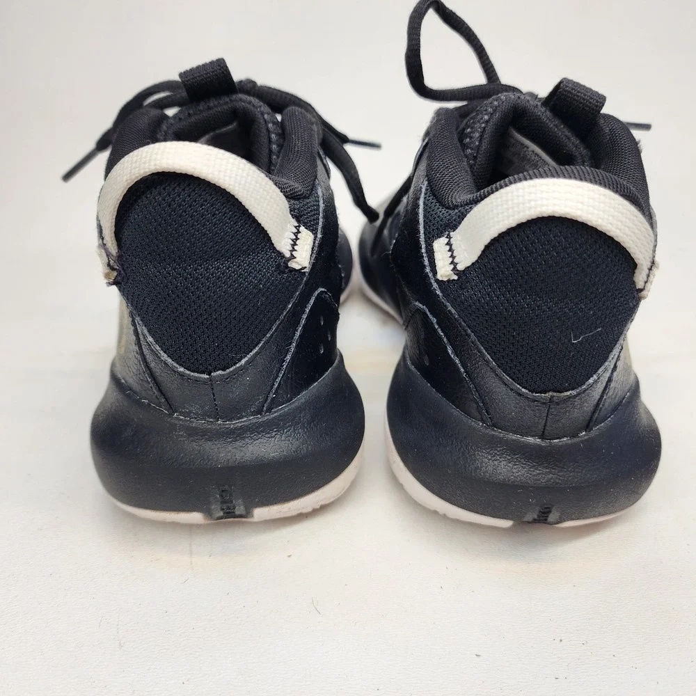 Boys Size 6Y Under Armour Lockdown 6 Basketball Shoes Black